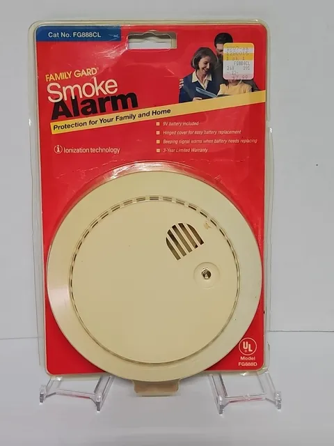 Smoke Alarm Model FG888D 2000 Family Gard NOS Vintage Free Shipping