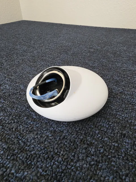 FOR PARTS OR REPAIR Ubiquiti UniFi G3 Dome IP Security Camera UVC-G3-DOME AS IS