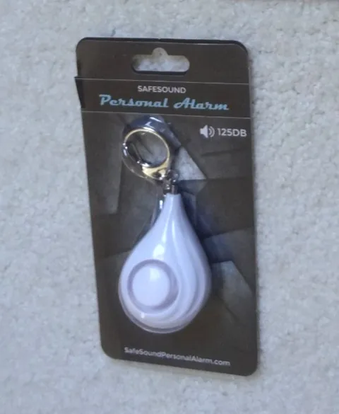New SAFESOUND Emergency Key Chain Personal Alarms 125DB Loud Siren Safe Sound