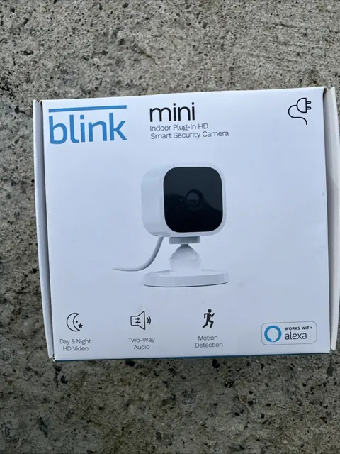 A Lot 2 Of Sealed Box NEW! Blink Mini Compact indoor plug-in smart security came