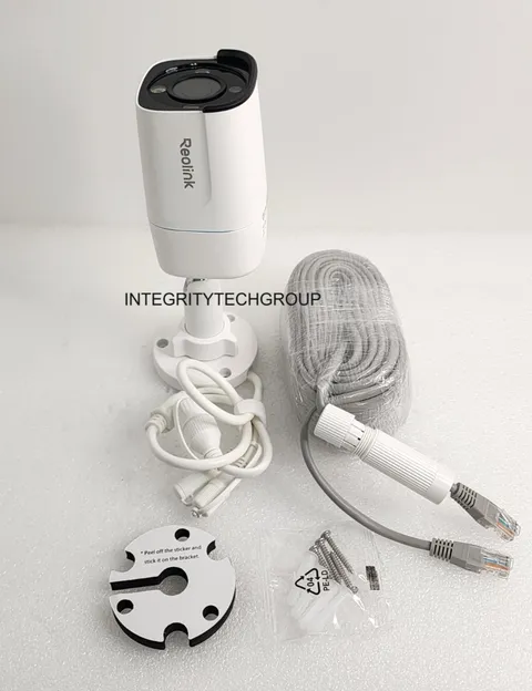 Reolink P330 Ultra HD Bullet Camera 4K White Includes Cable, New