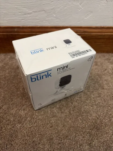 Blink Mini Indoor Plug-in HD Smart Security Camera & SyncModule -Night Vision
