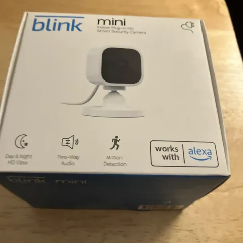 Blink Mini Indoor Plug-In Live HD Smart Security Camera (New in Box)