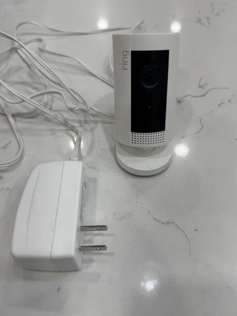 Ring Indoor Cam 2nd Gen (B0B6GLQJMV) Wi-Fi 1080p FHD Indoor Camera - White