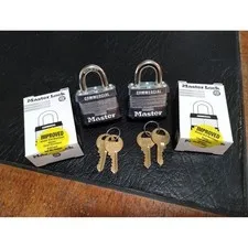 Lot of 2 Master Lock Commercial Laminated Steel Padlocks with Keys NEW 3KA 3900