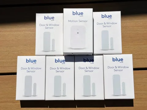 Lot of 7 blue by ADT - 6 Door & Window Sensors SSH1R0-29 + 1 Motion Sensor New