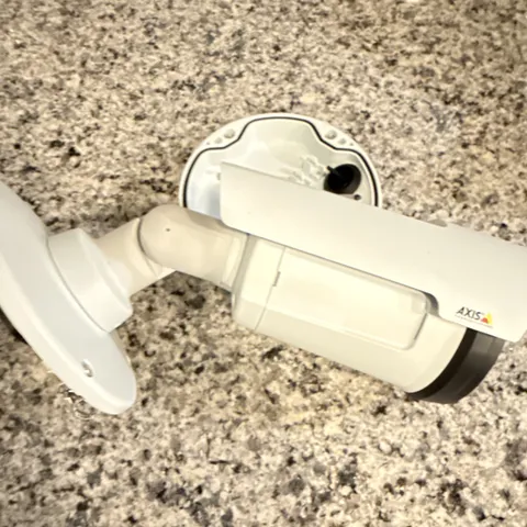 Axis AXIS P1435-E IP/Network Wired Bullet Camera 1080p Outdoor White 0776-001-01