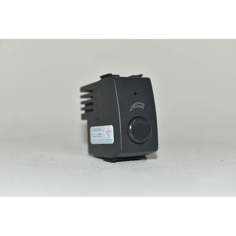 2CSE1208EL ABB Elos Electronic Brightness Controller For Resistive Loads