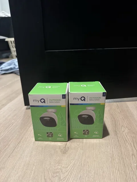 MyQ 2 Pack Outdoor Battery cameras BRAND NEW