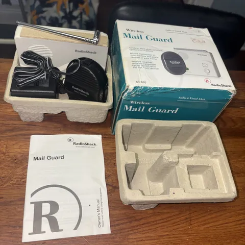 Radio Shack 63-1110 Wireless Mail Guard Mailbox Alert Protector Audio & Visual