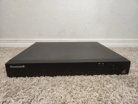 Honeywell HEN16163 16-Channel 4K PoE NVR 8TB Security Recorder TESTED UNLOCKED