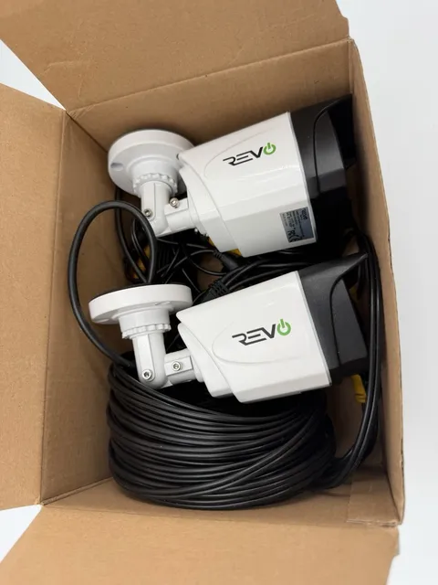 REVO RACBS30 Wired Security Camera Set Bullet 1080P Indoor / Outdoor IR30 New
