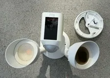 Ring Floodlight Cam Wired Plus Surveillance Camera - White - Broken Light