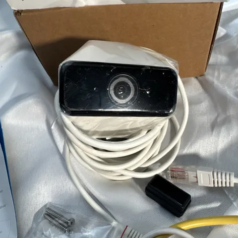 Xfinity Xchc2AEW/SCHX4AEW Home Wireless Security Camera 720p HD White