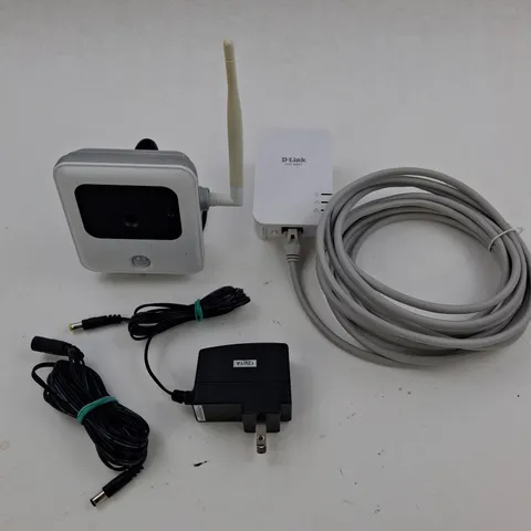 ADT OC810-ADT Wi-Fi Outdoor Surveillance Camera D-Link DHP-600AV White Kit