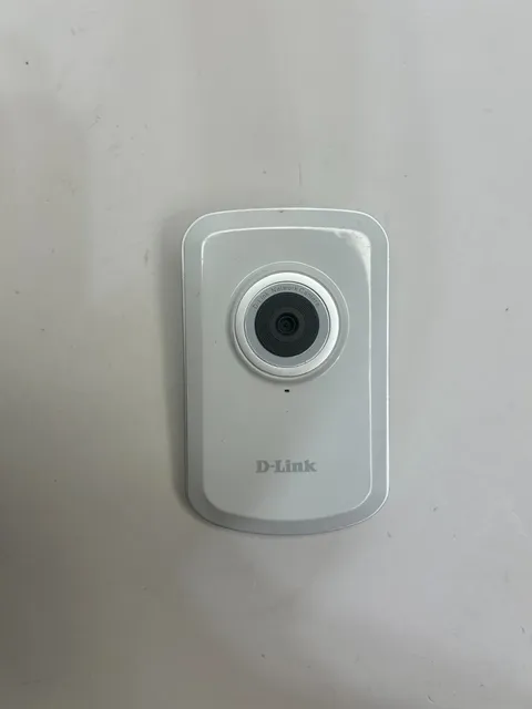D-Link DCS-931LA1 Wireless N H.264 Indoor Cloud Network Camera, White