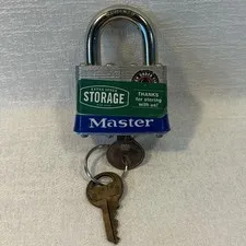 Master Lock 5D Laminated Steel Padlock 2" Heavy Duty Outdoor Gate Lock w/ 2 Keys