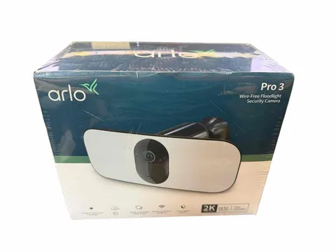 NEW Arlo Pro 3 Wire Free Floodlight Security Camera 2K HDR Video FB1001B-100NAS