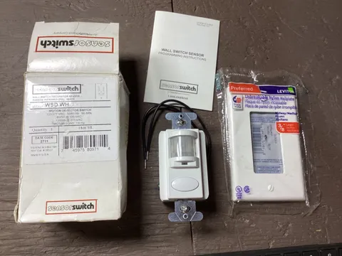 SensorSwitch WSD PDT WH Motion Detector Switch 120/277 VAC