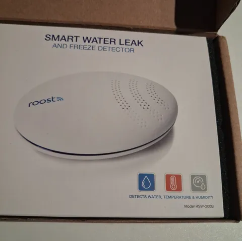 NEW in Box Roost RSW-200B Smart Water Leak And Freeze Detector 2-Pack WiFi 