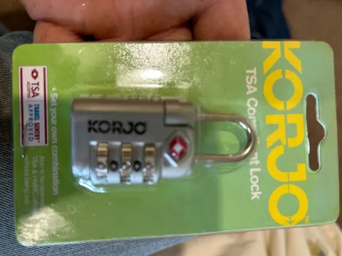 Korjo tsa compliant combination padlock 