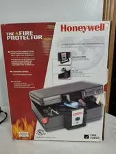 Honeywell The Fire Protector Model 2011 Storage Document Box Lock Open Box