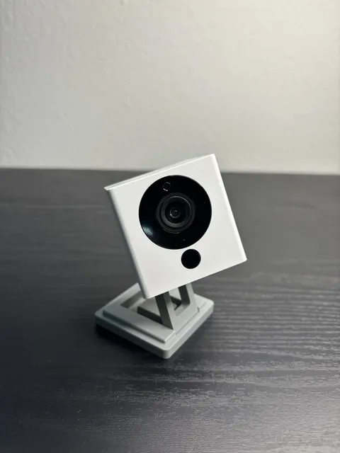 WYZE Cam V2 1080p Indoor Camera White Motion/Audio, W/stand