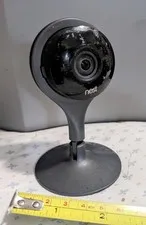 GOOGLE NEST 1ST GENERATION INDOOR SECURITY CAMERA A00005 W MAGNETIC BASE USED