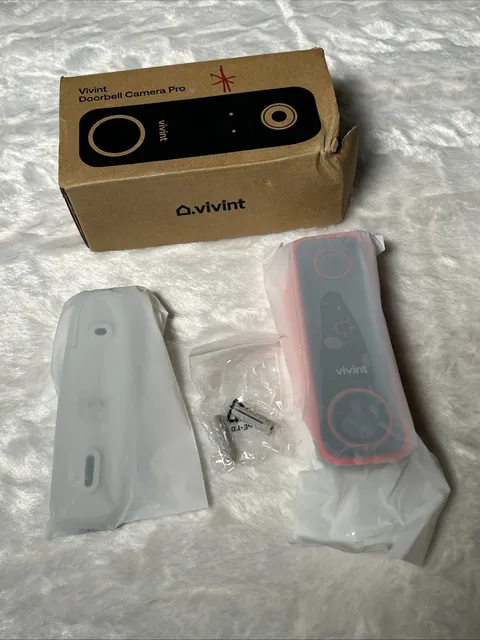 Vivint Doorbell Camera Pro (Gen 2) 1080p FHD (VS-DBC350-WHT)