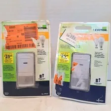 Leviton Decora IPS02-1LW Motion Sensor Auto-On/Off Light Switch White LOT OF 2