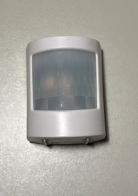 SimpliSafe Gen 1 Motion Sensor Model MS1000 White Working Great