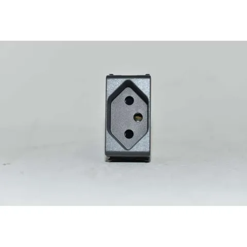 2CSE1148EL ABB Elos Swiss Standard Socket 2P+T 10Amp 250 Vac Type 13 Black