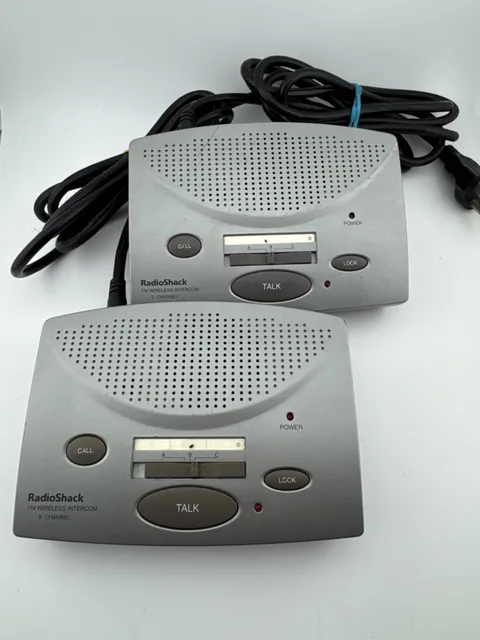 Radio Shack 43-3105 FM Wireless 3-Channel Intercom System Gray PARTS ONLY