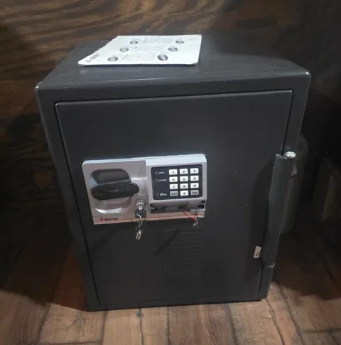 SentrySafe A5865 Black Fire Safe Electronic Keypad, 30 Min, 2 Keys
