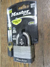 Master Lock 5SSKAD 2 in W Laminated Stainless Steel Keyed Padlock 1 in Shackle