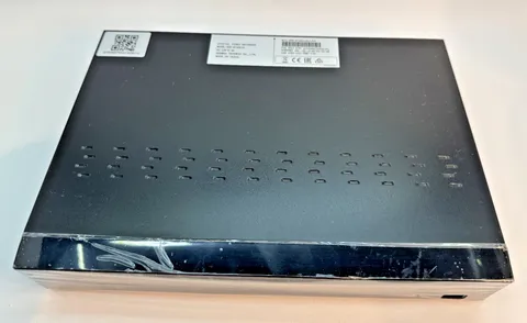 Samsung SDR-B74301N Digital Video Recorder DVR | No Power or Remote