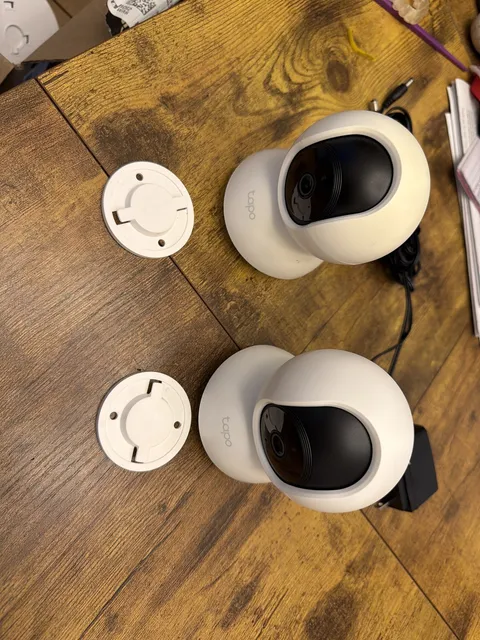 TP-Link Tapo C210 Pan/Tilt Wi-Fi Security Camera 2-Pack 3MP Night Vision Used