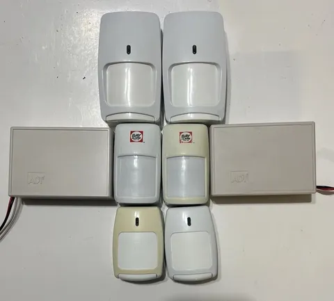 HONEYWELL MOTIONS DT-720B DUAL TEC + IS3035 + IS215T + ADT RXC7 SOUNDERS Lot x 8