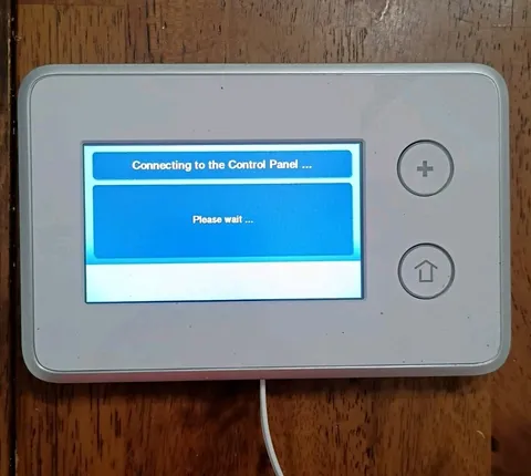 2Gig 2GIG-TS1-E Wireless Touch Screen Keypad WORKS 2GIG-TS1