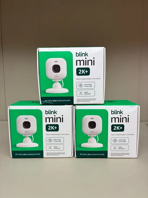Blink Mini 2K+ Smart Security Camera Lot of 3 Plug-In Indoor Outdoor White New