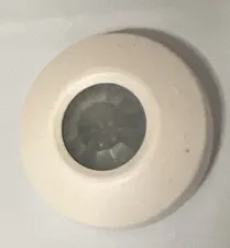 Honeywell 997 Ceiling Mount PIR Motion Detector USED