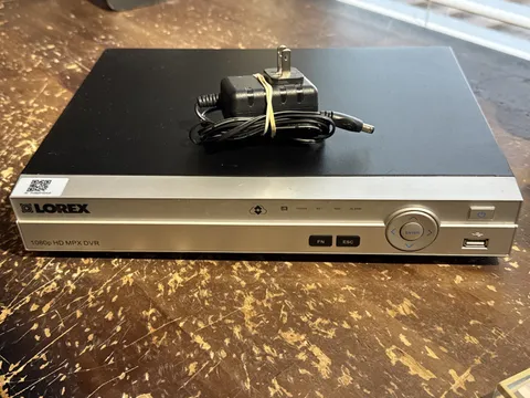 Lorex DV704-DFS3 1080p HD MPX DVR Security Recorder 4 Channel Tested w/ adapter