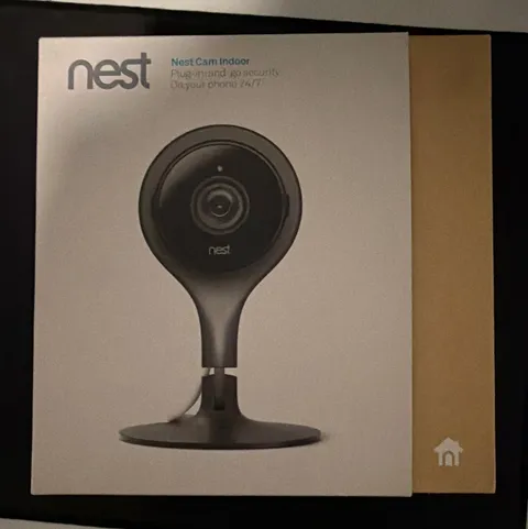 Nest Cam Indoor 1080p Wi‑Fi IP Network Surveillance Camera, Gray/Black, Bracket