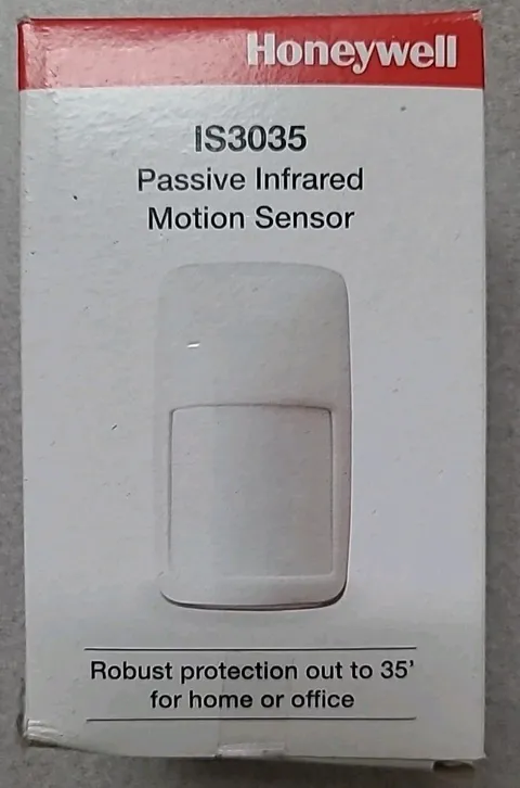 Honeywell IS3035 Hardwired Pet Friendly Motion Sensor, 12-17m Range