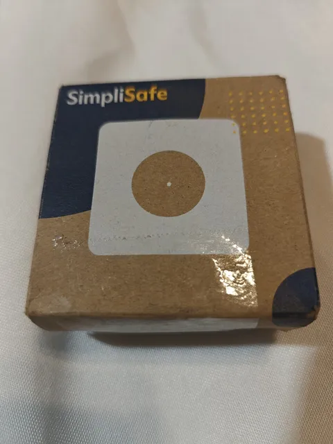 SimpliSafe Glassbreak Sensor GB3 Home Security System White Open Box
