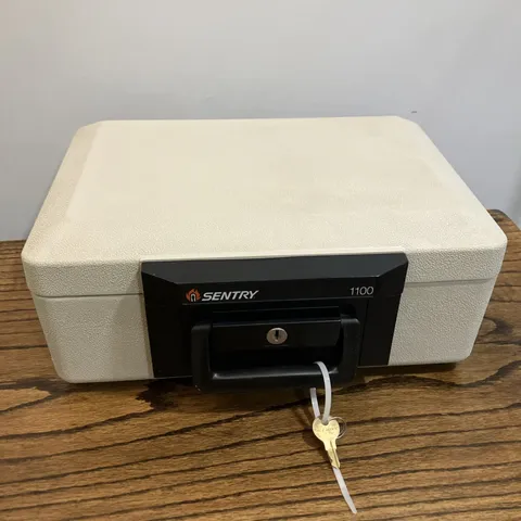 Sentry Safe 1100 Portable Fireproof Lock Box w/ Key  14x11x6 1/2