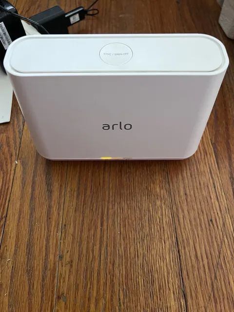 Netgear Arlo Base Station VMB4000 W/ Power - USED ~