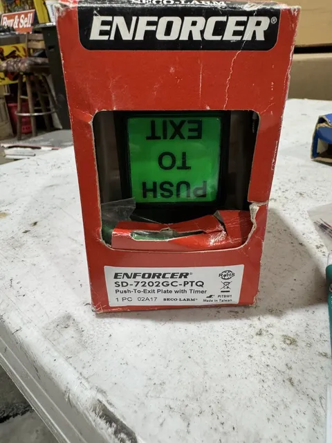 SECO-LARM SD-7202GC-PTQ Push-To-Exit Plate with Timer Metallics