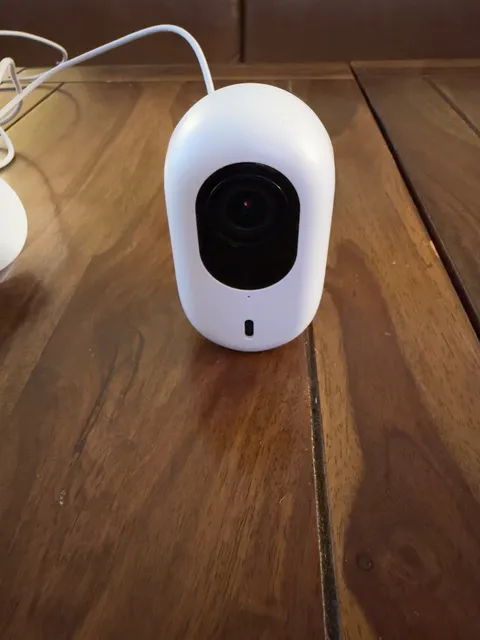Used Ubiquiti UniFi Protect G4 Wifi Security Camera - UVC-G4-INS-US