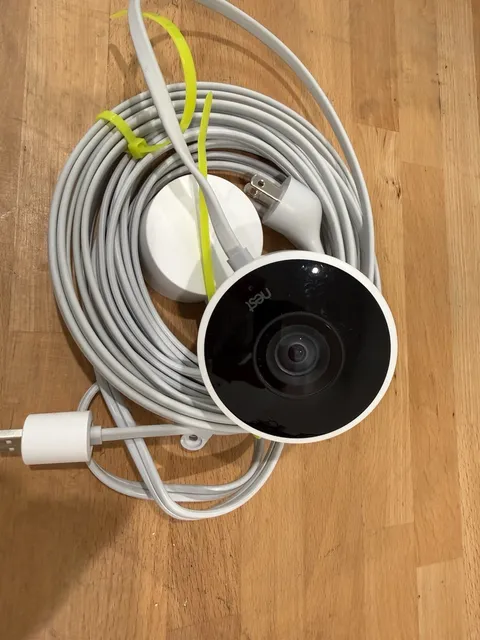 Google Nest Cam Outdoor (1st Gen)